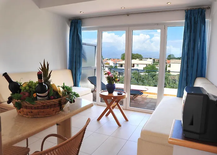 Отель Ionian Princess 4*