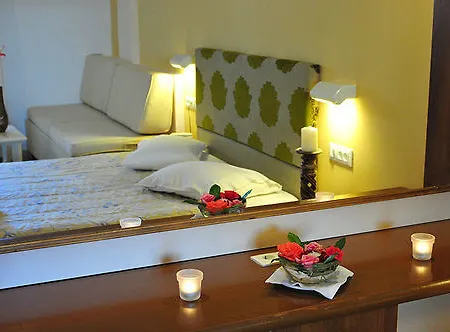 Ionian Princess אצ'ארבי