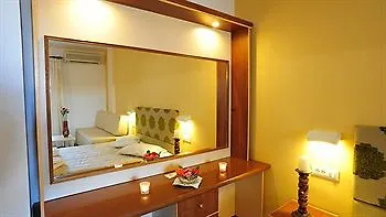 Ionian Princess אצ'ארבי